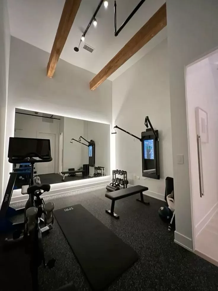 Báo Giá Gương Phòng Tập Gym Bền, Đẹp, Chuẩn Phòng Tập