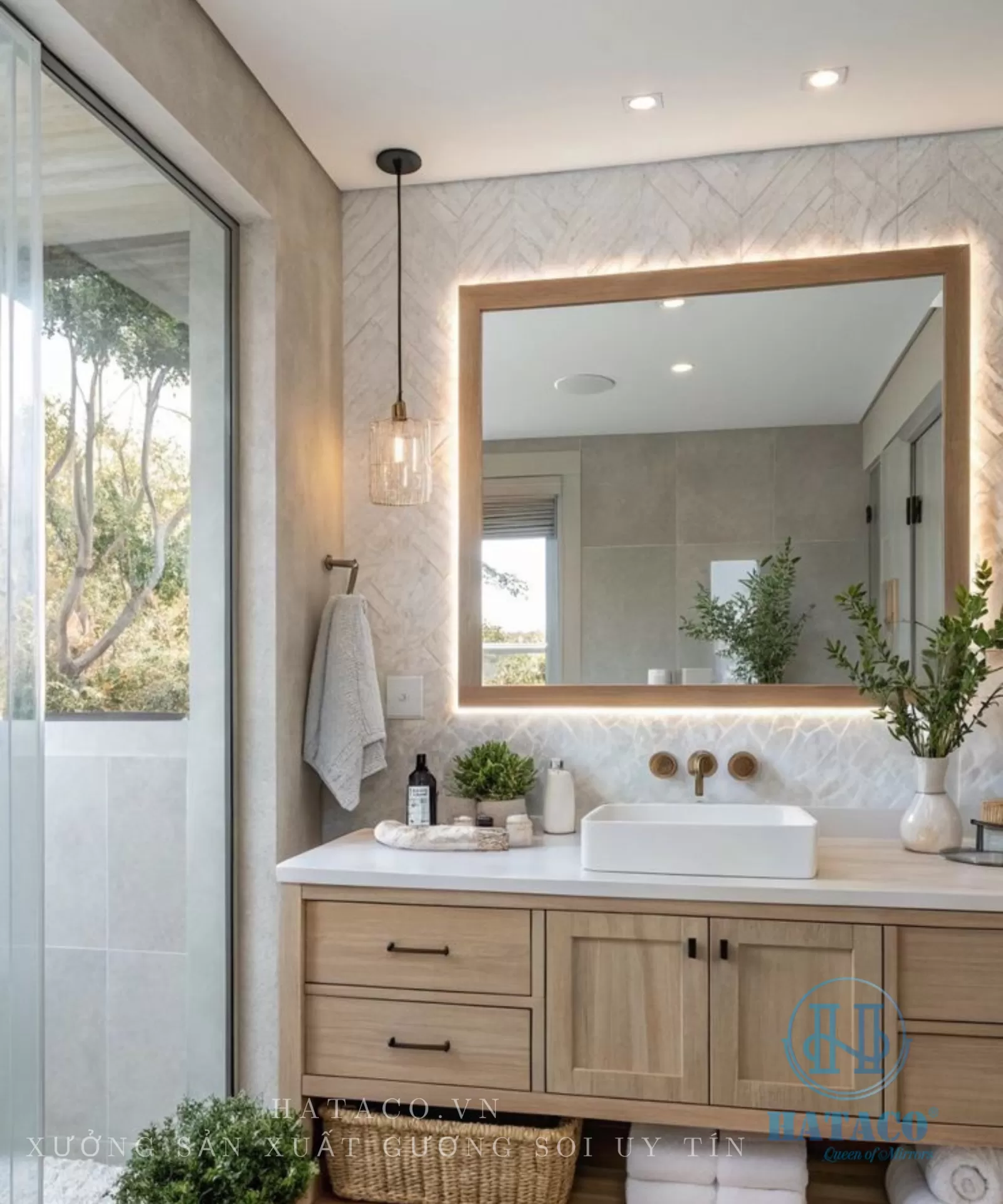 Báo giá gương nhà tắm khung gỗ và gương nhà tắm khung composite Hataco – Đẳng cấp không gian, nâng tầm trải nghiệm