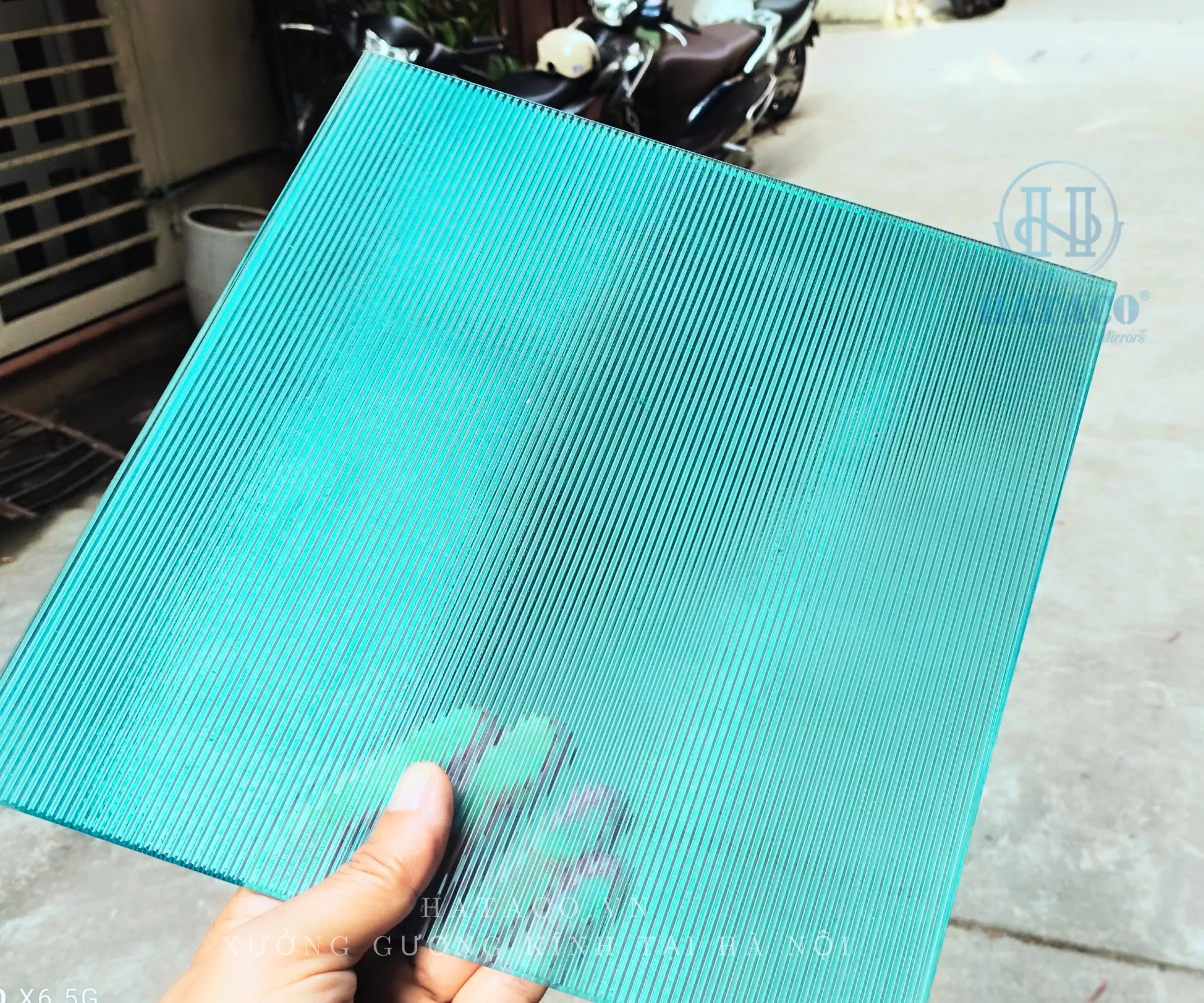 Báo Giá Kính Sọc - Kính Sóng Giá Xưởng. Đa Dạng Mẫu Mã- Cắt Kính Lấy Ngay